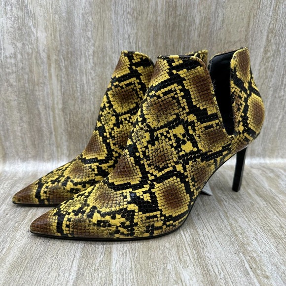Zara Boots Womens Size 8 Brown Ankle Booties Spike‎ Heeled Snake skin Python - Picture 1 of 11